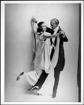 Vernon and Irene Castle in 1913